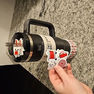 Stanley 30oz black 2.0 with sips and trips accessories